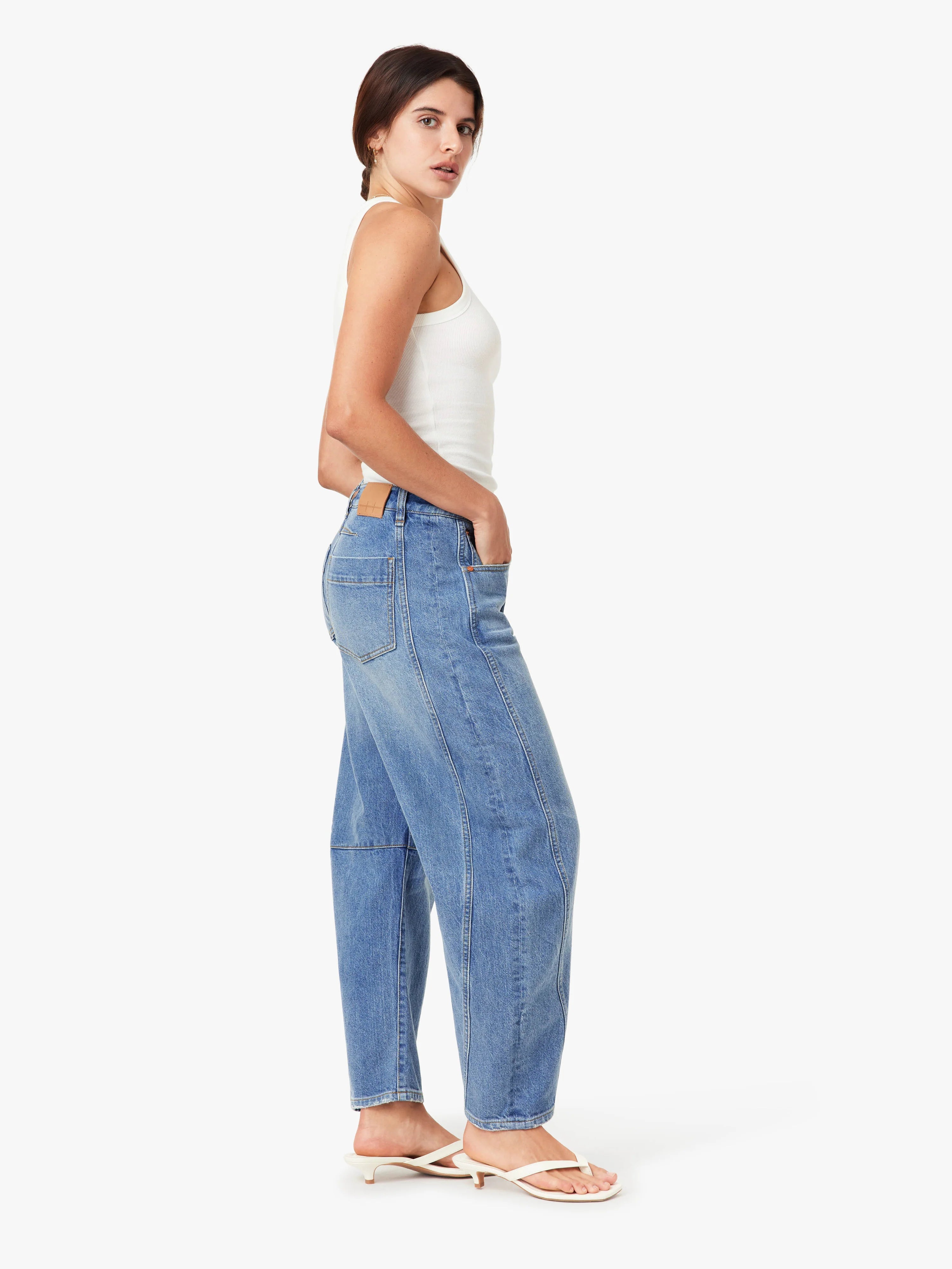 Harper Cropped Barrel Jeans