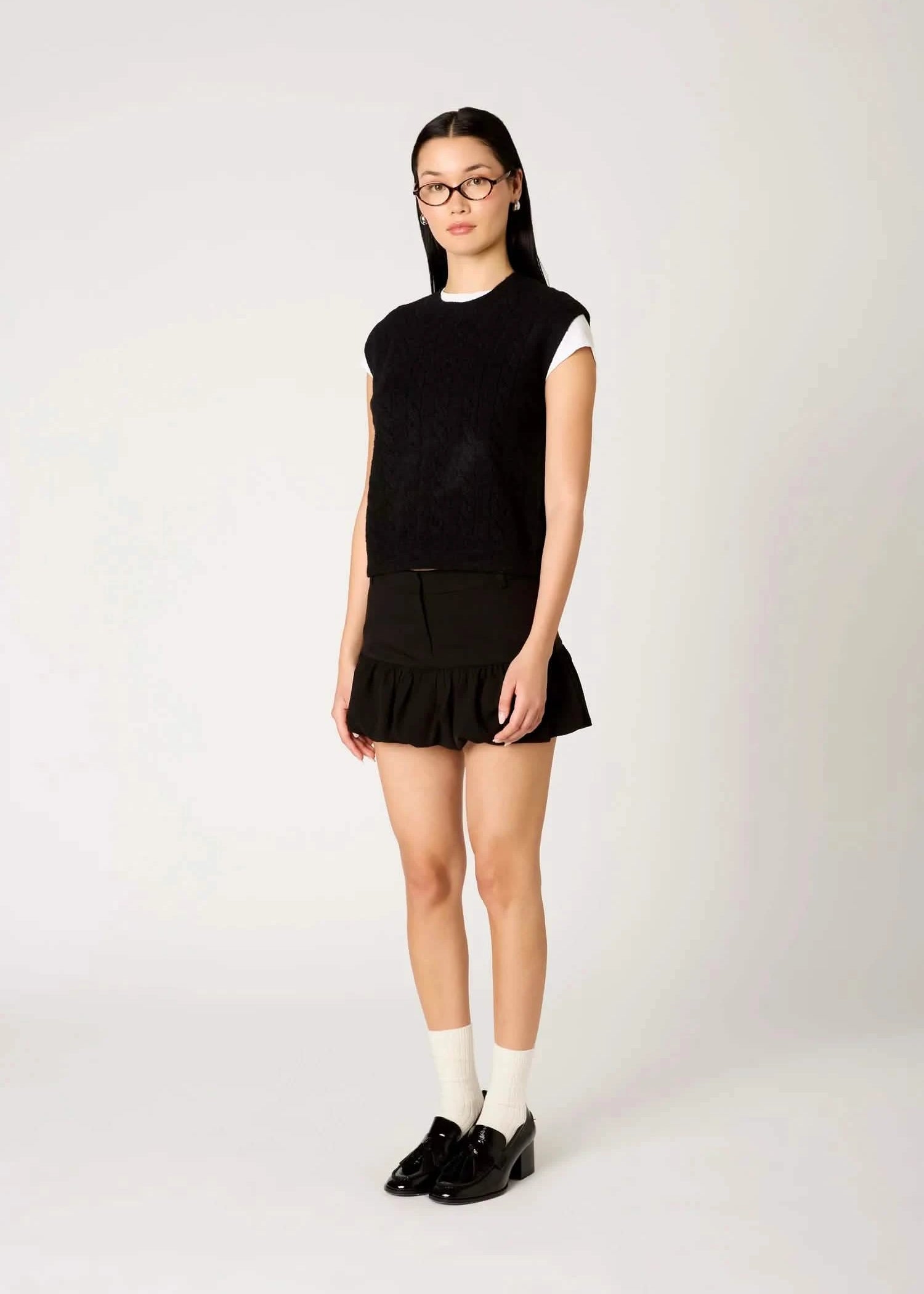 NST-2018_BLACK_2.webp