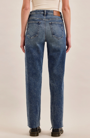 Classic Straight Clean Cut Jeans