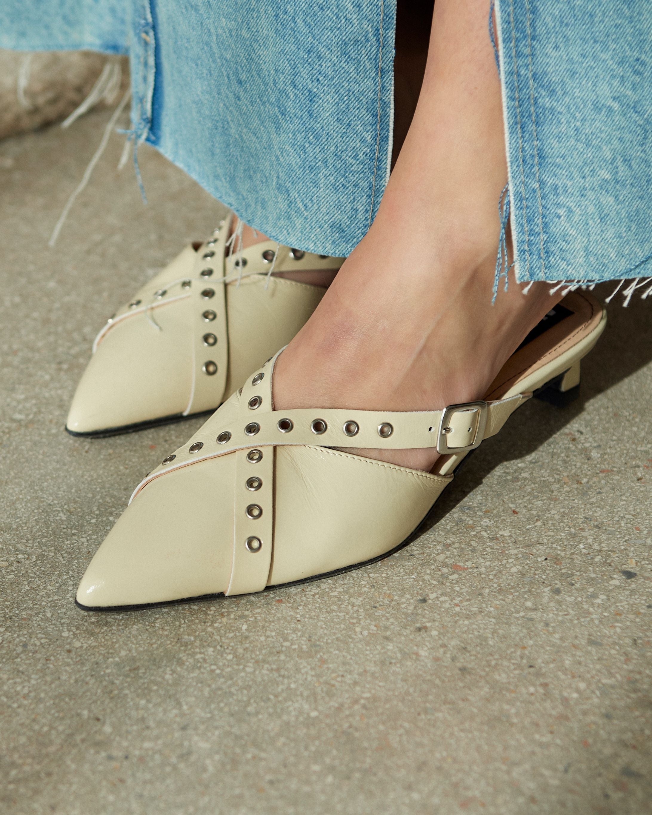Zyra Leather Mule